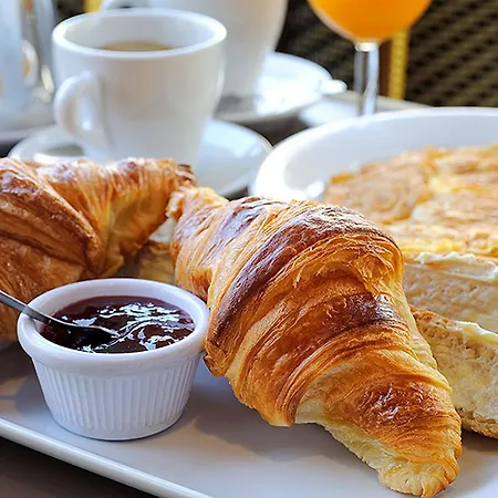 Dolomites Otel Canazei