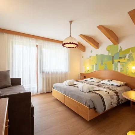 Dolomites Готель 3*