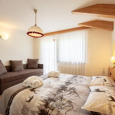 Hotel Dolomites