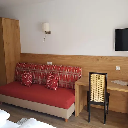 Hotel Dolomites