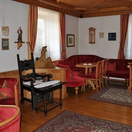 Hotel Dolomites Canazei