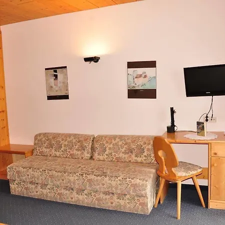 Dolomites Hotel 3*