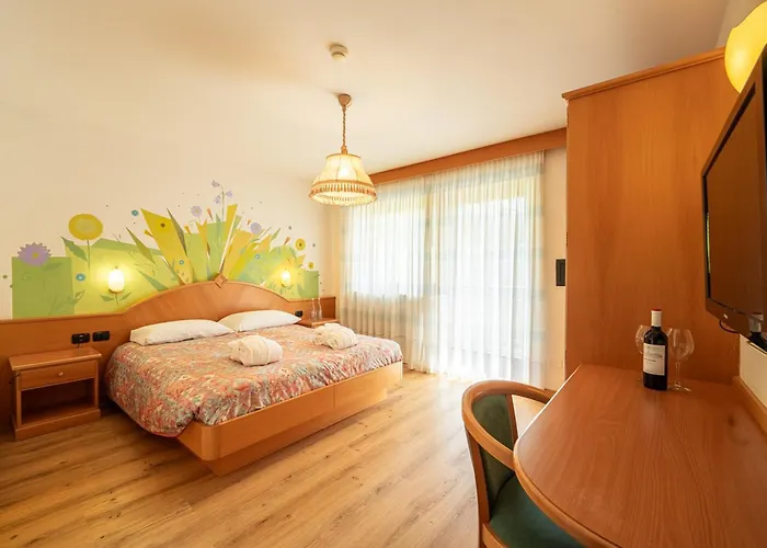 Hotell Dolomites Canazei