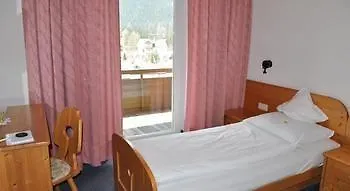 Hotell Dolomites 3*