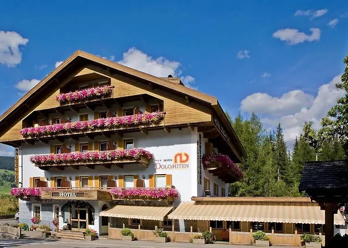 Hotell Dolomites 3*
