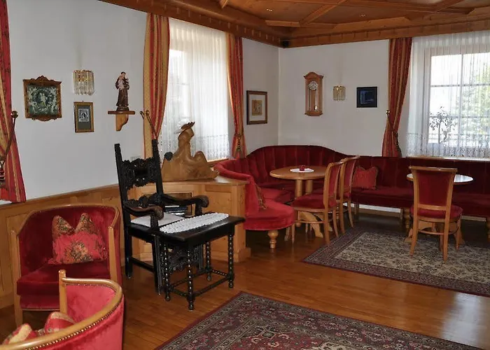 Otel Dolomites Canazei